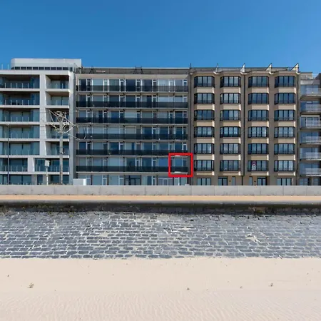 Apartment With Frontal Sea View In Raversijde Appartement Ostende