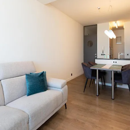 Apartment With Frontal Sea View In Raversijde Ostende